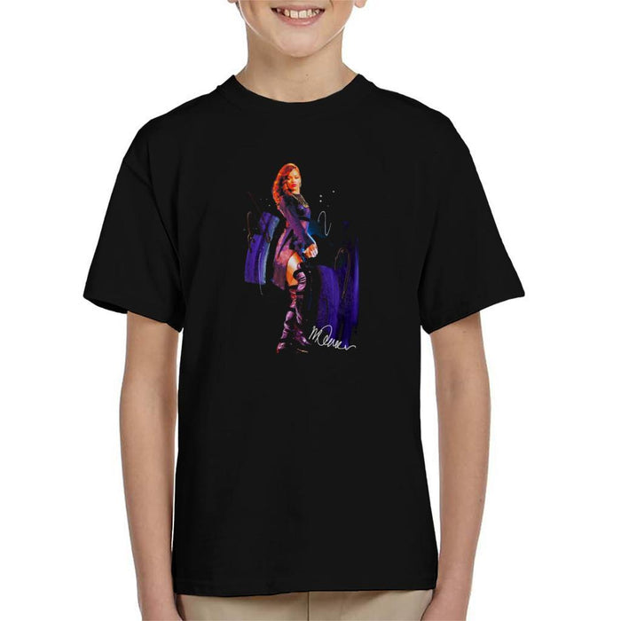 Sidney Maurer Original Portrait Of Rihanna Long Boots Kids T-Shirt - Kids Boys T-Shirt